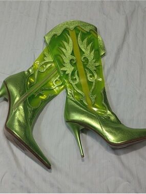 XTC on Melrose Lime Green Western Boots